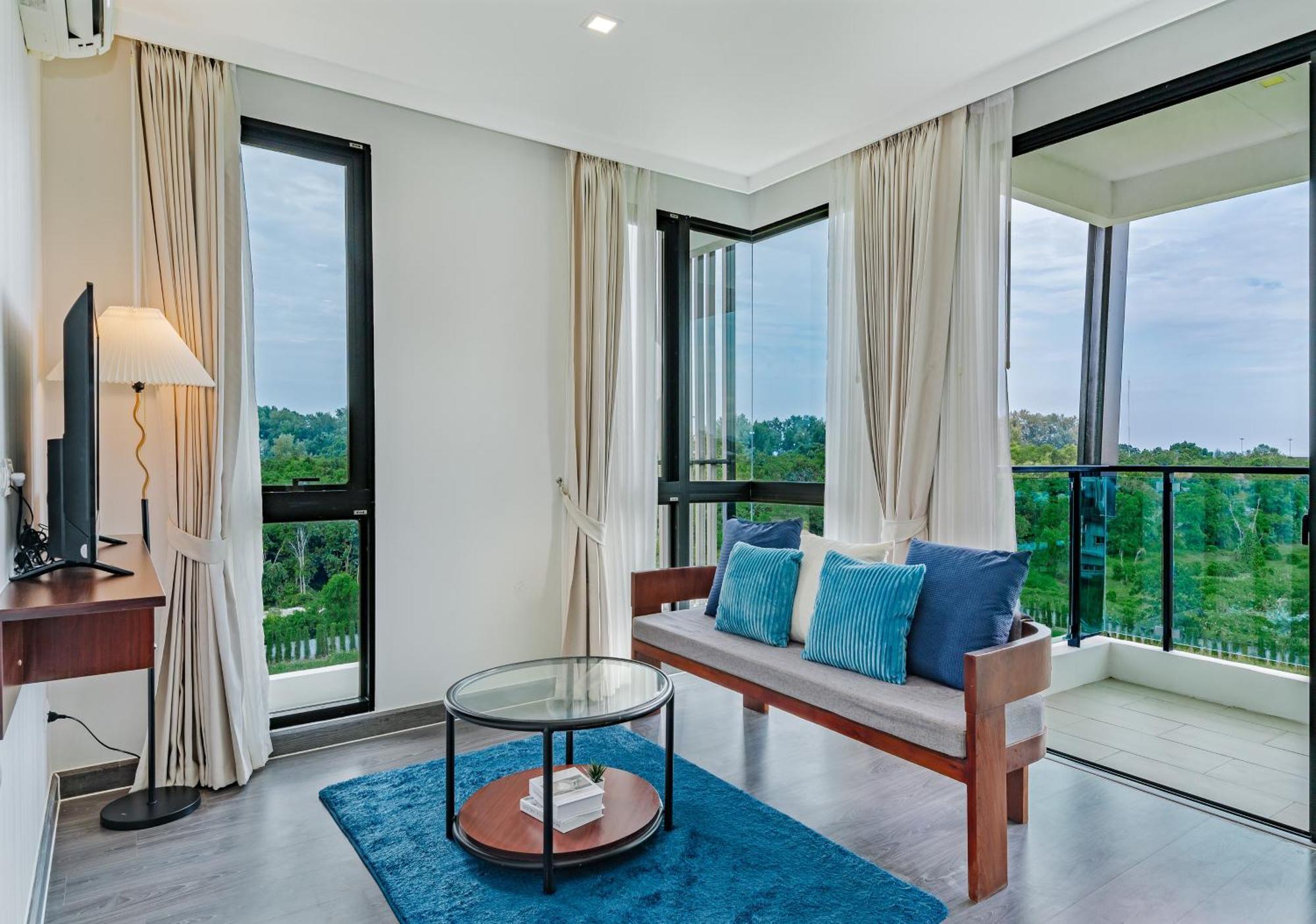 Готель Wyndham Royal Lee Phuket Nai Yang Екстер'єр фото